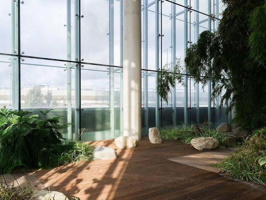 Stylish Urban Sanctuary With Parking Londres Exterior foto